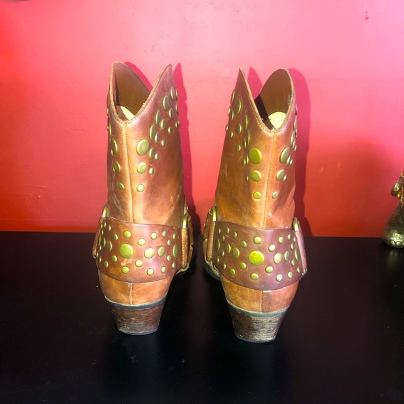 GUESS by Marciano Superstud Leather Cowgirl Bootie - Picture 4 of 7